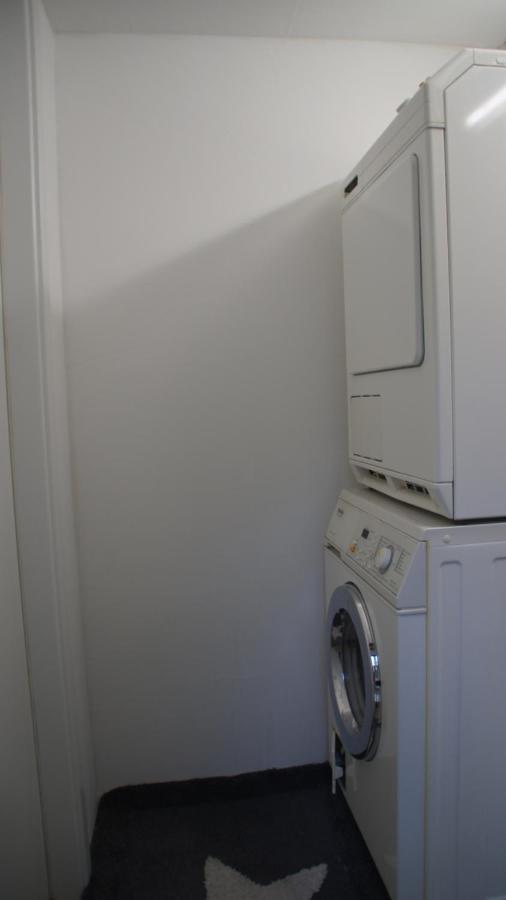 Bungalow An Der Tanne Mit Ueberdachter Terrasse Dusseldorf Ngoại thất bức ảnh