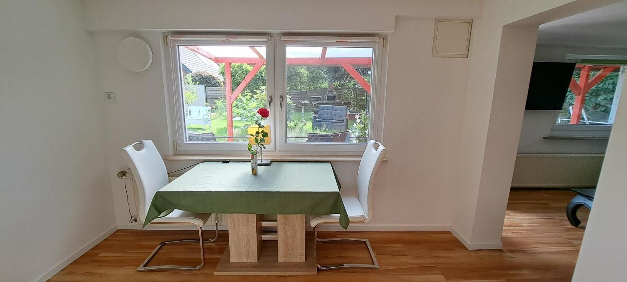 Bungalow An Der Tanne Mit Ueberdachter Terrasse Dusseldorf Ngoại thất bức ảnh