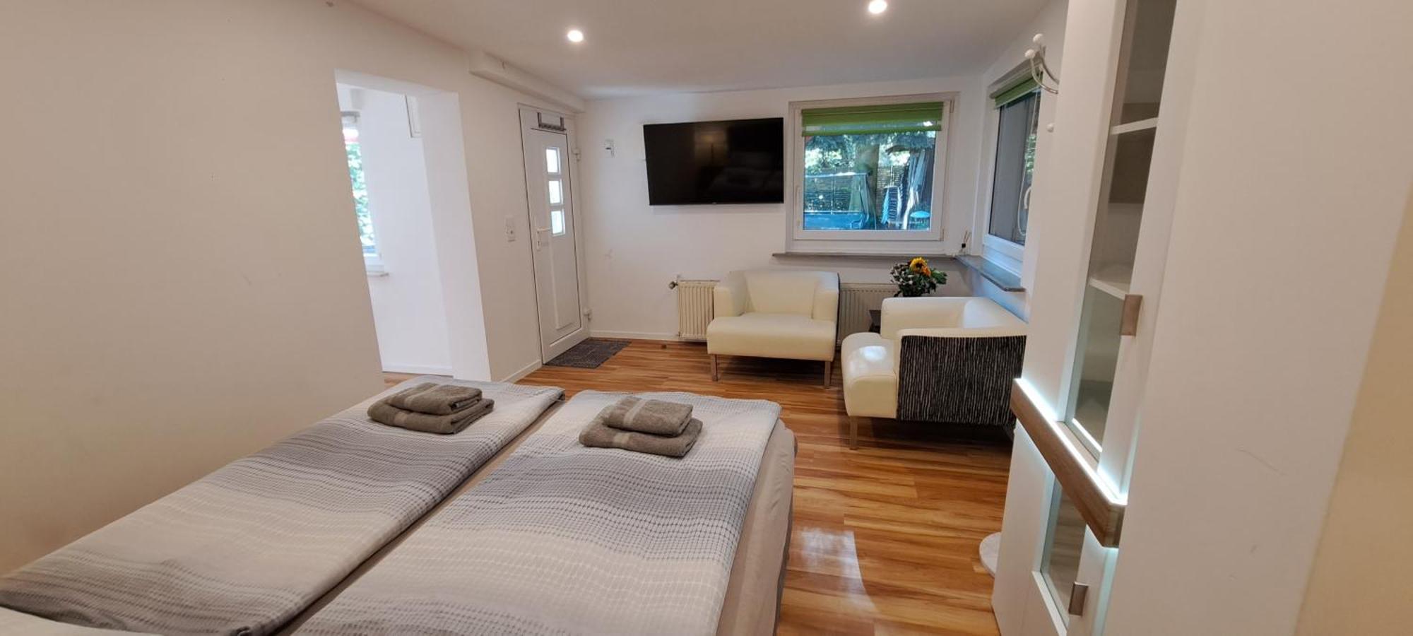 Bungalow An Der Tanne Mit Ueberdachter Terrasse Dusseldorf Ngoại thất bức ảnh